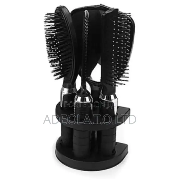Set of Combs