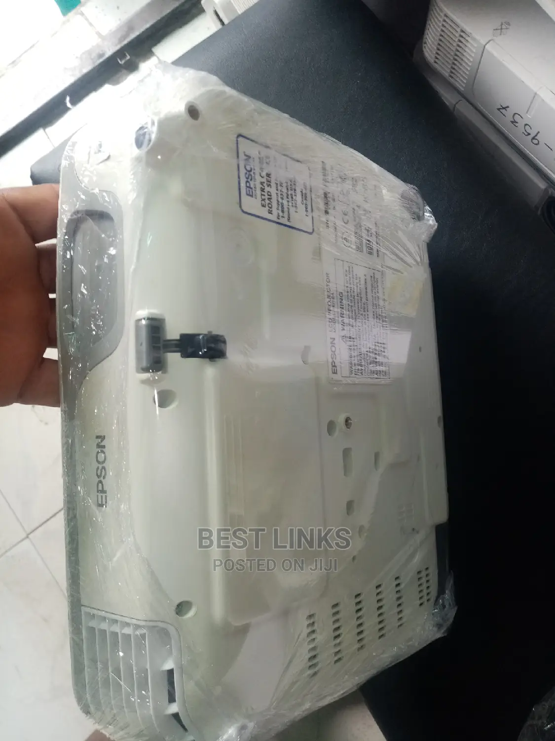 Epson Power Lite X15, Hdmi, Usb, Vga Ports. 3500 Lumens