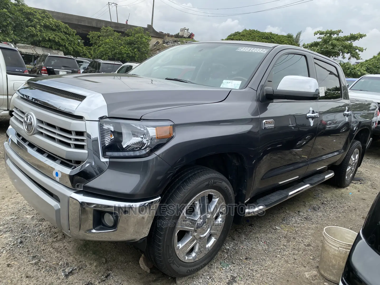 Toyota Tundra 2018 Gray