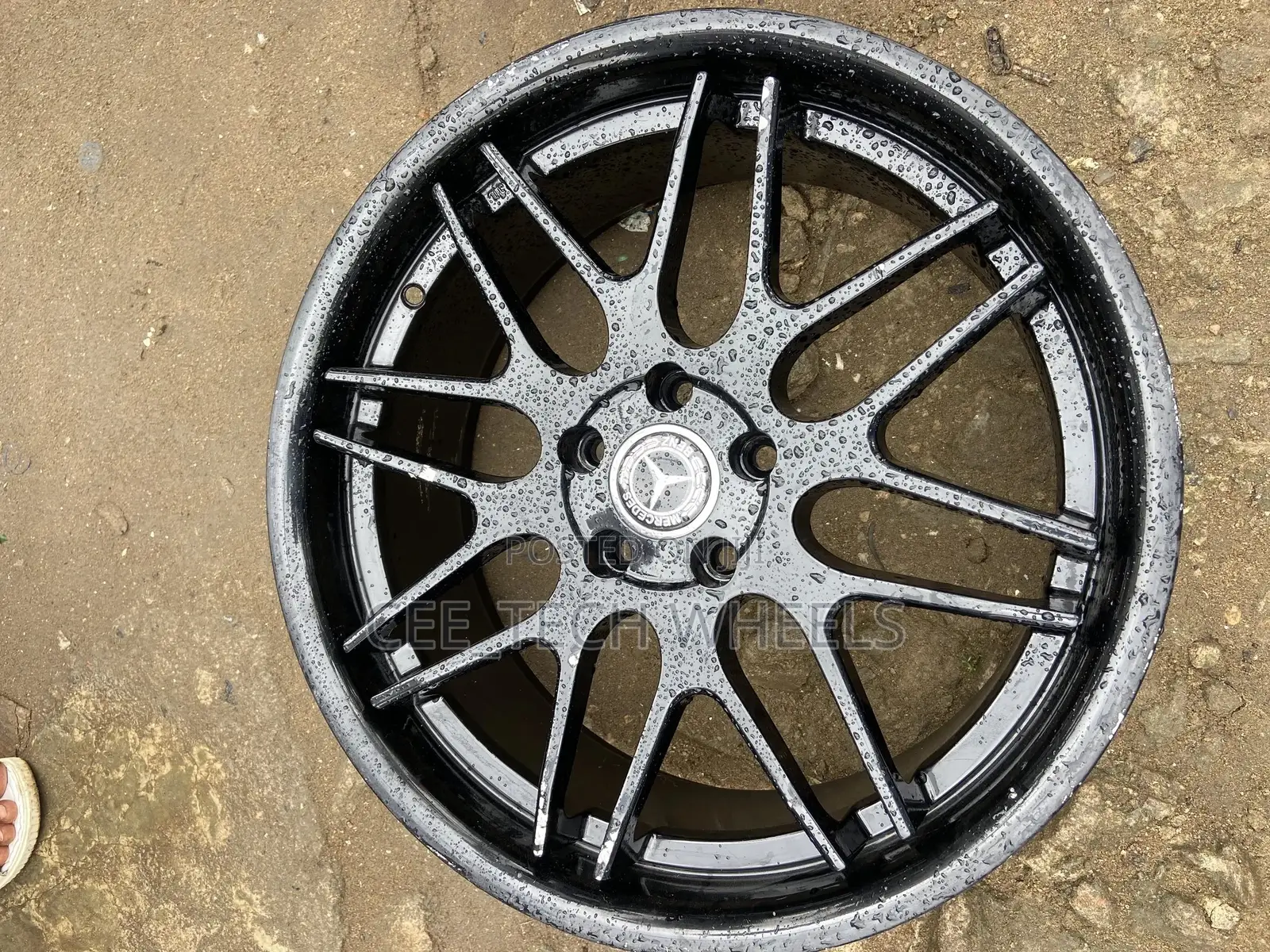 18 Inches Benz