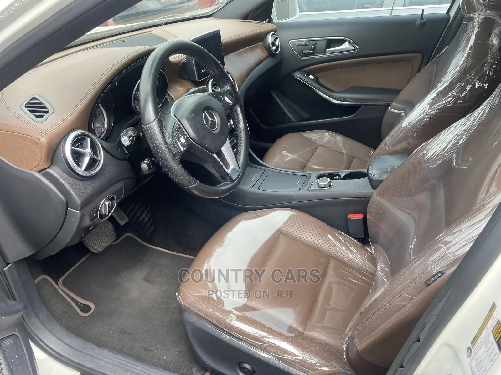 Mercedes-Benz GLA 250 2015 White