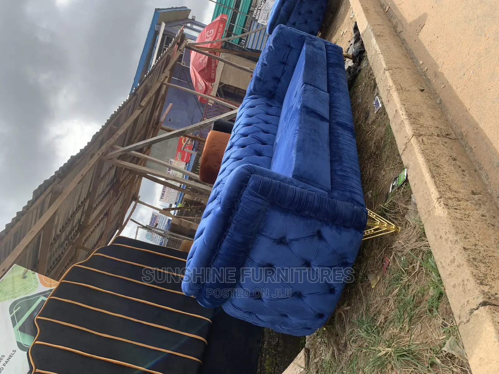 Luxury 7 Seater Living Room Fabric Royal Sofa Chair.