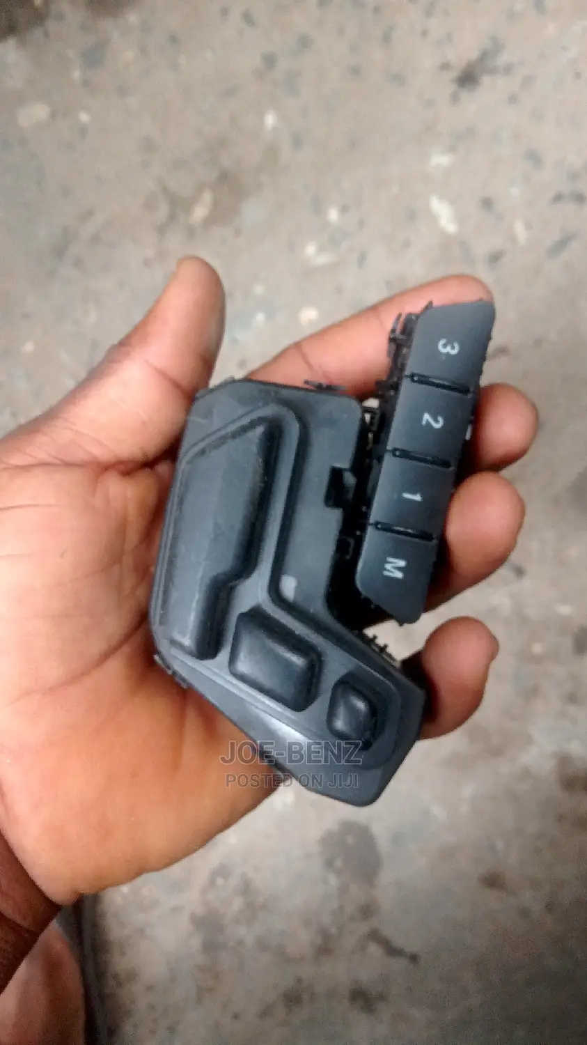 Seat Control Botton