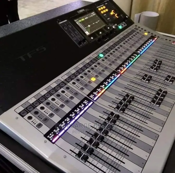 Yamaha Digital Mixer Tf5