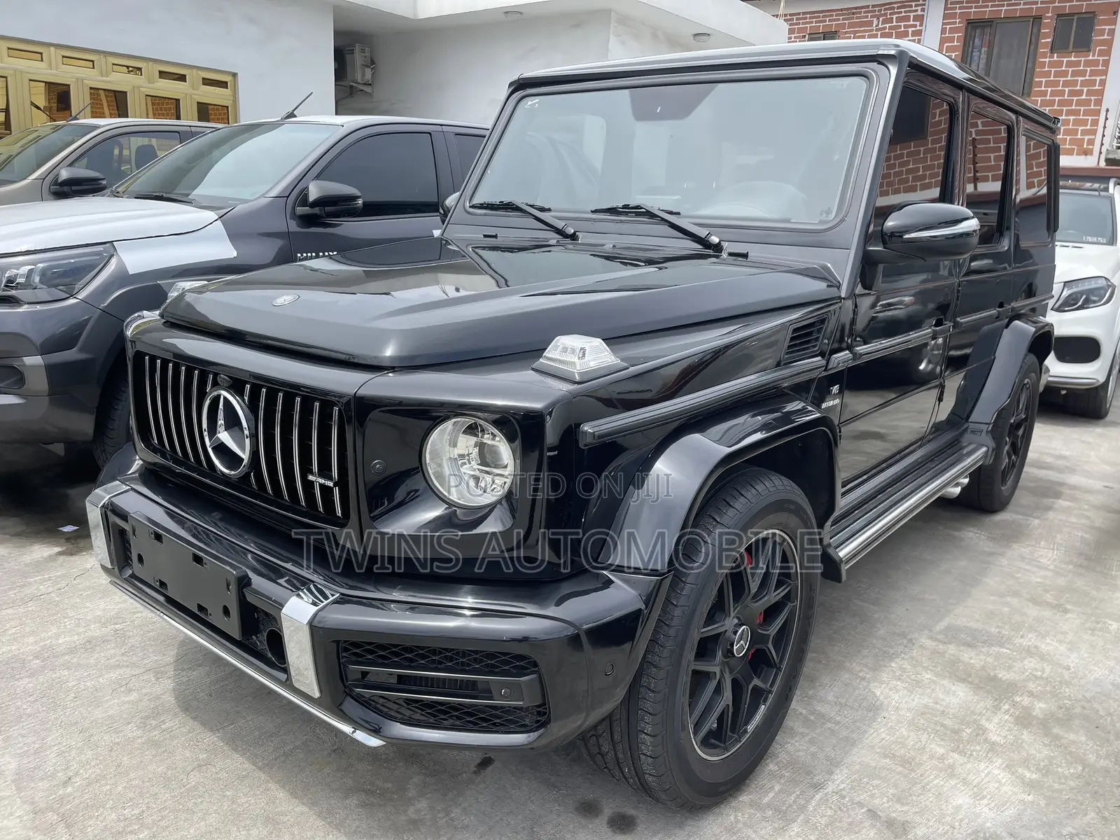 Mercedes-Benz G-Class Base G 63 AMG AWD 2013 Black