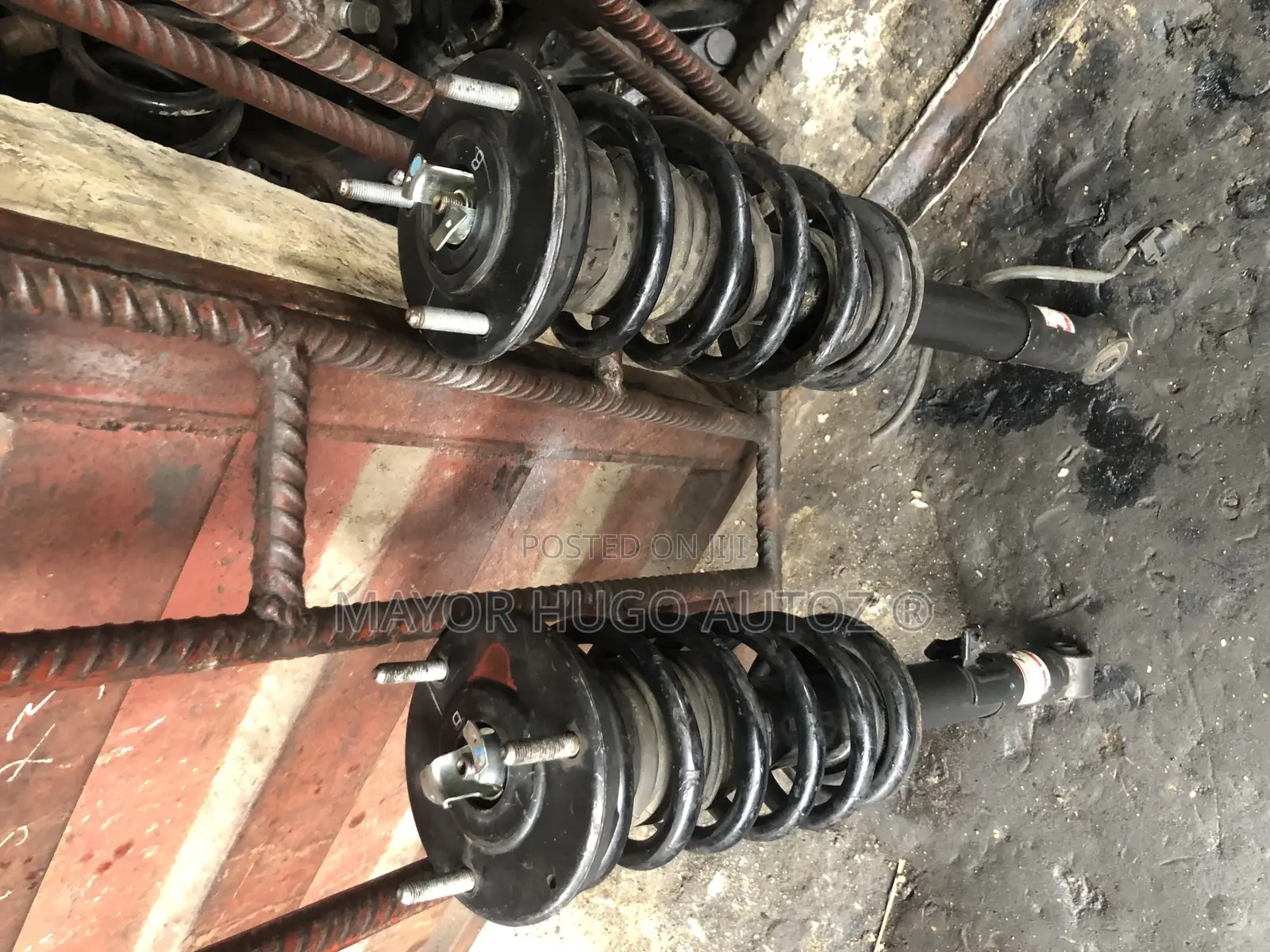 Shock-Absorber for Lexus