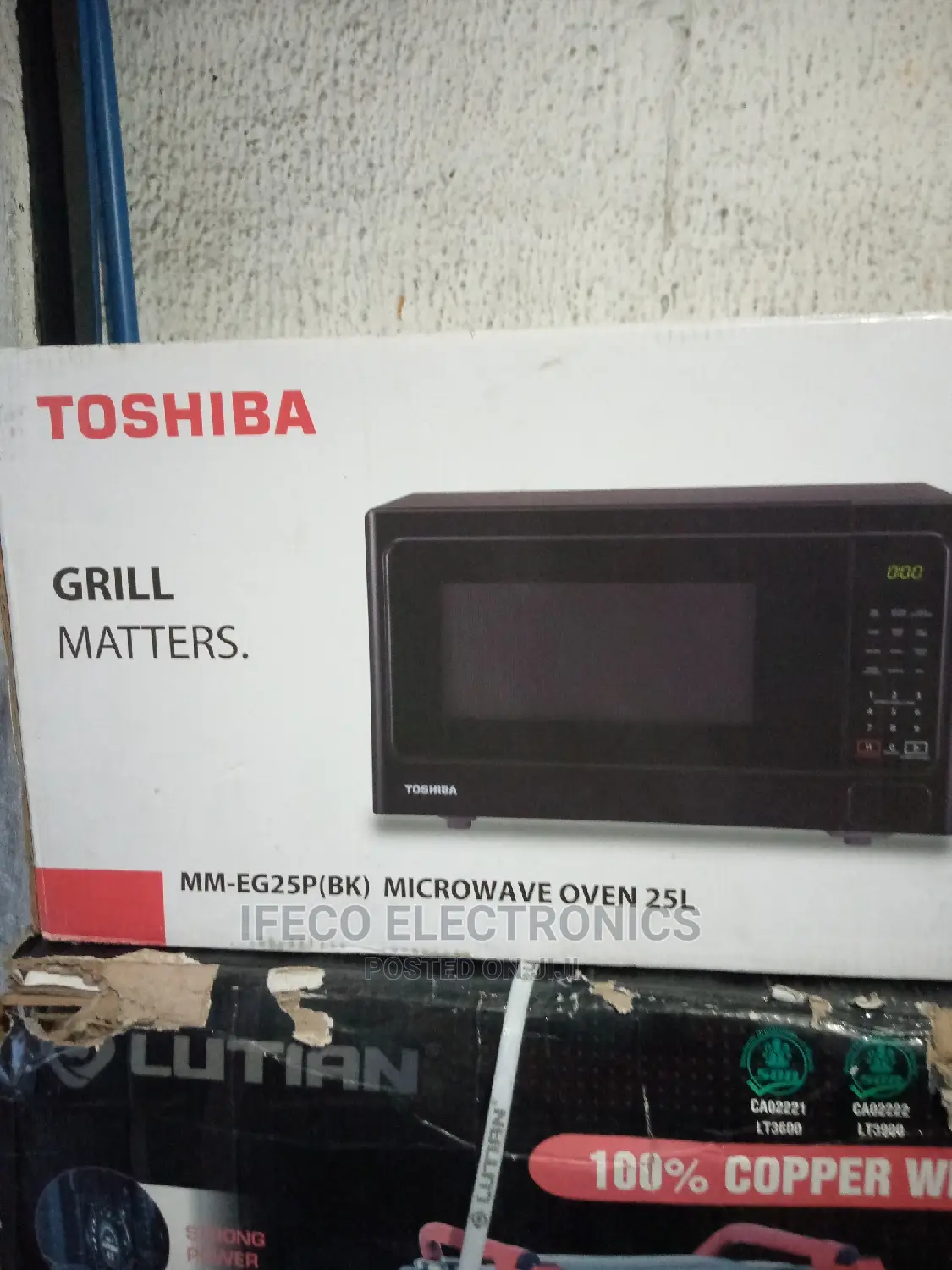 25litters Toshiba Microwave