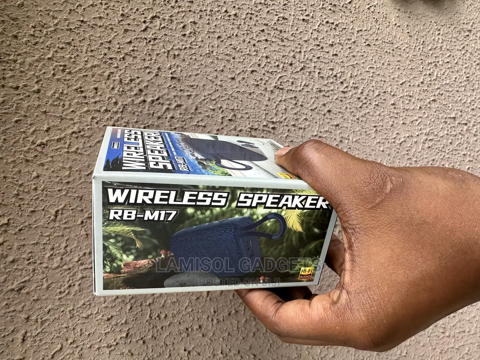 Remax Rb M17