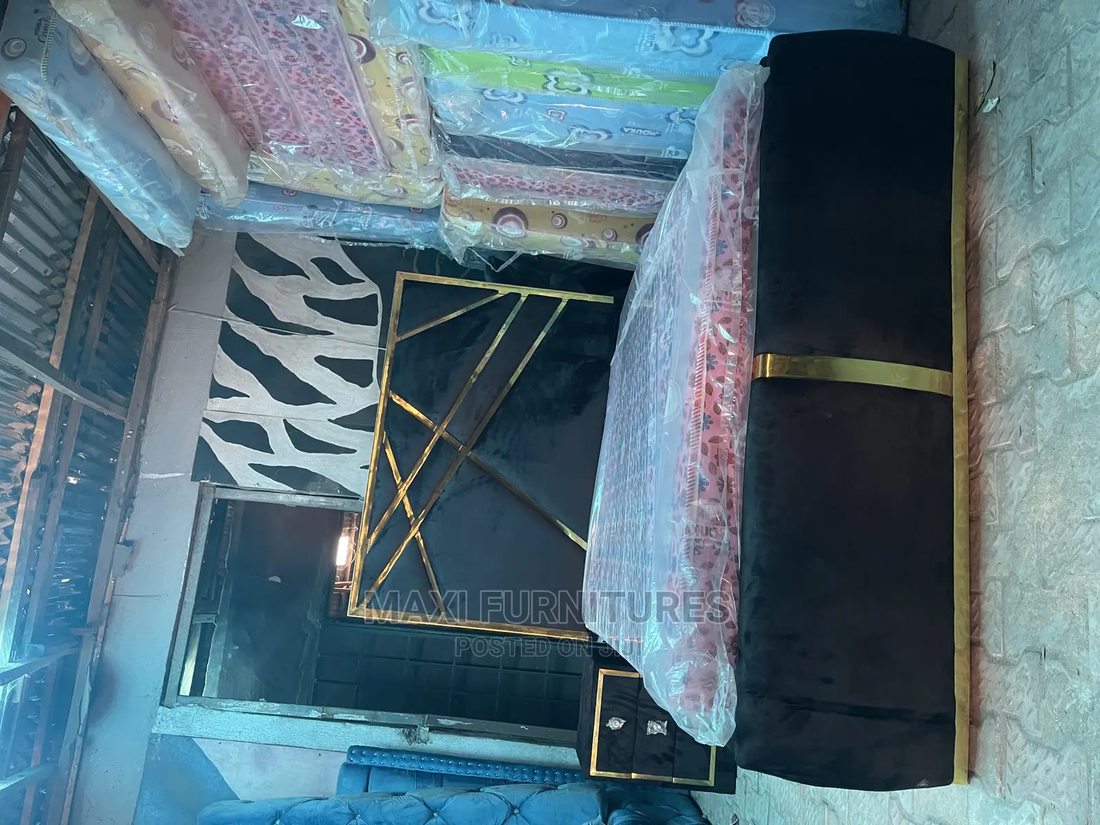 4 and Half Set of Bed