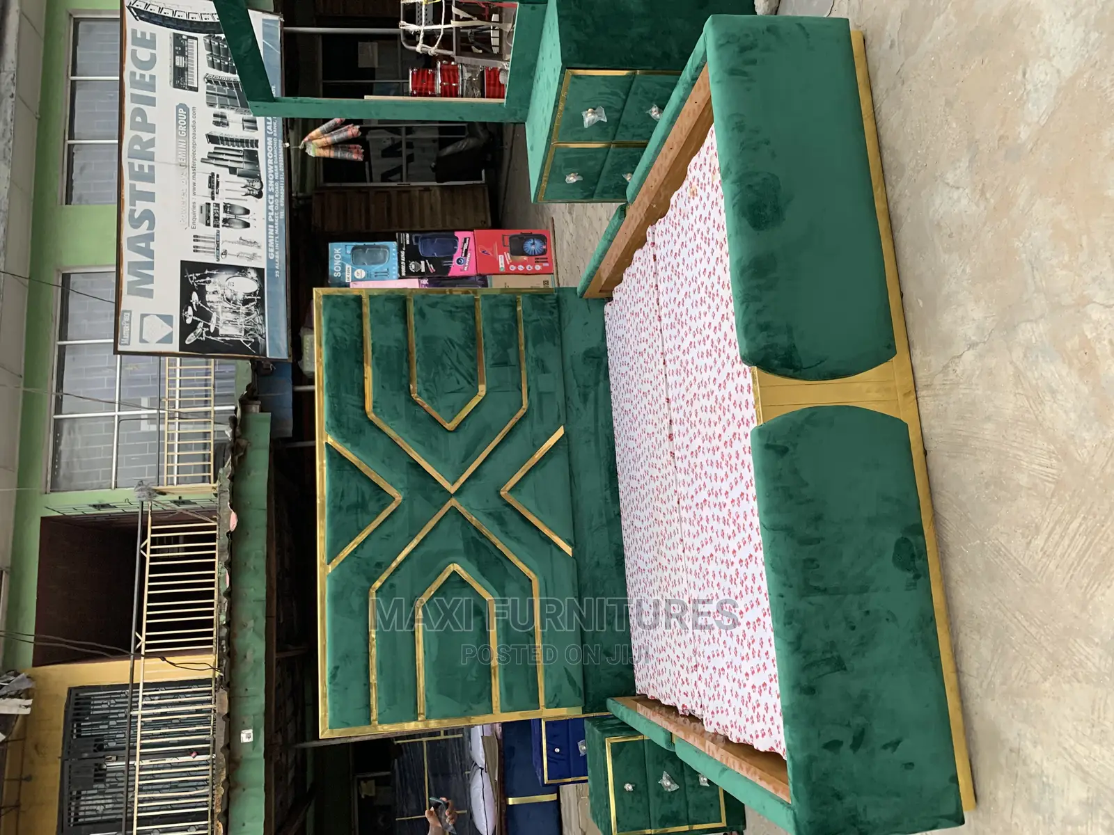 6ft by 6ft Complete Set of Bed