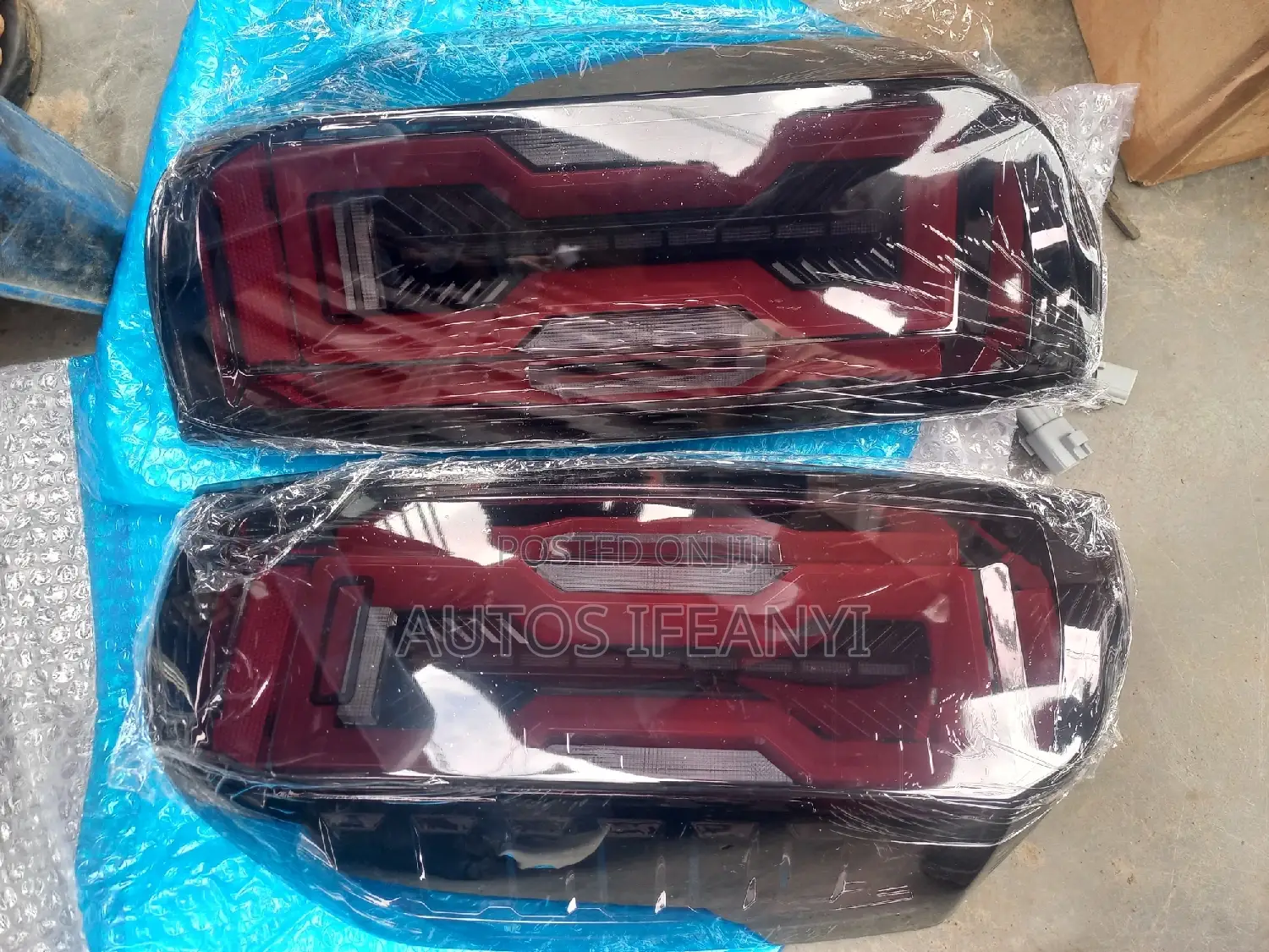 L E D Back Light for Toyota Tundra 2022