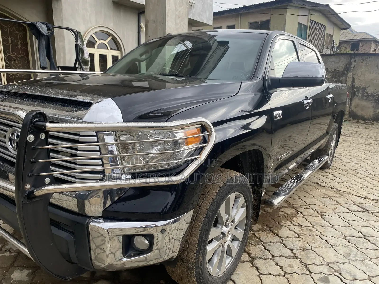 Toyota Tundra 2014 Black