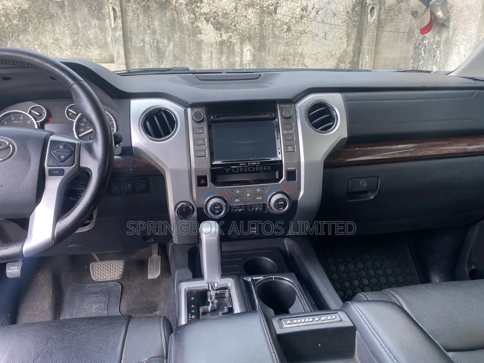 Toyota Tundra 2014 Black