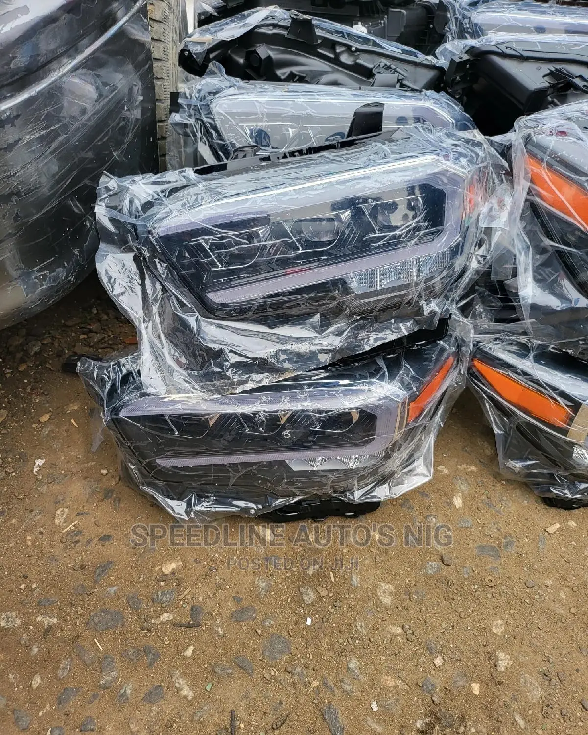 Head Lamp Toyota Tacoma 2018/2020 3touch
