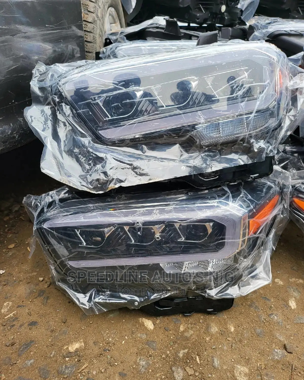 Head Lamp Toyota Tacoma 2018/2020 3touch