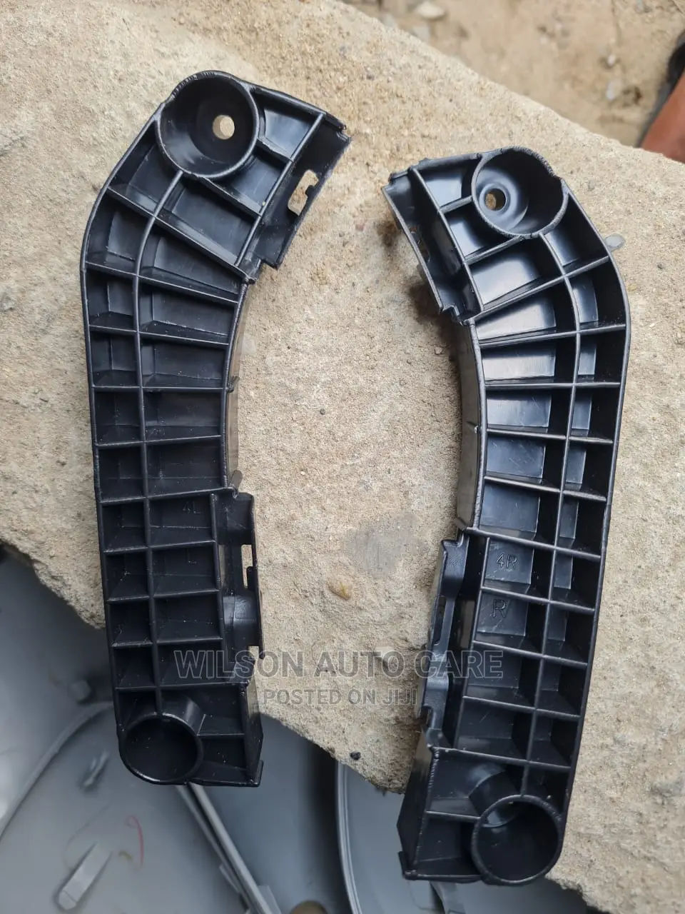 Bumper Clip Camry 2007 Model