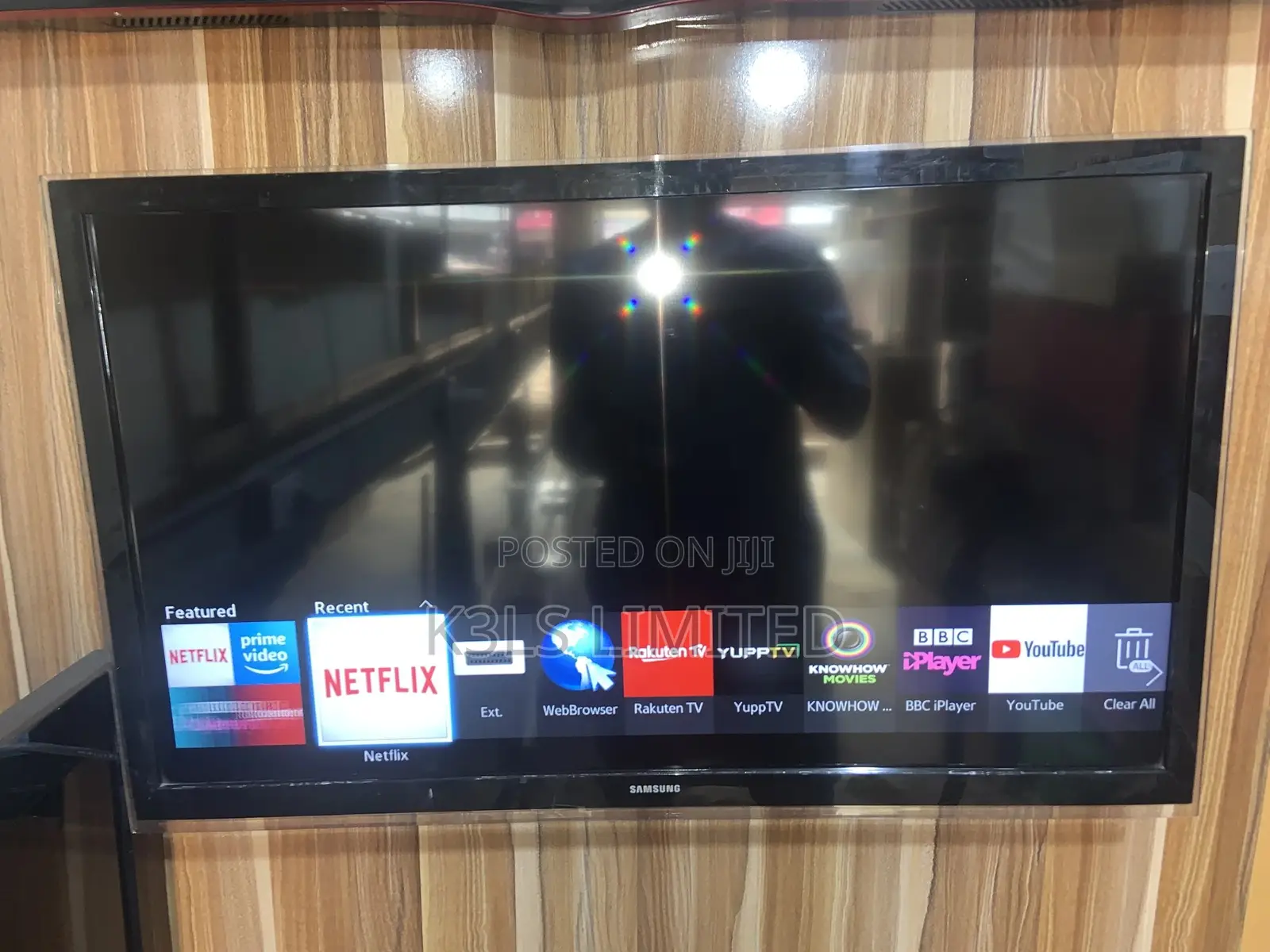 Samsung 32inch Full Smart UHD Tv