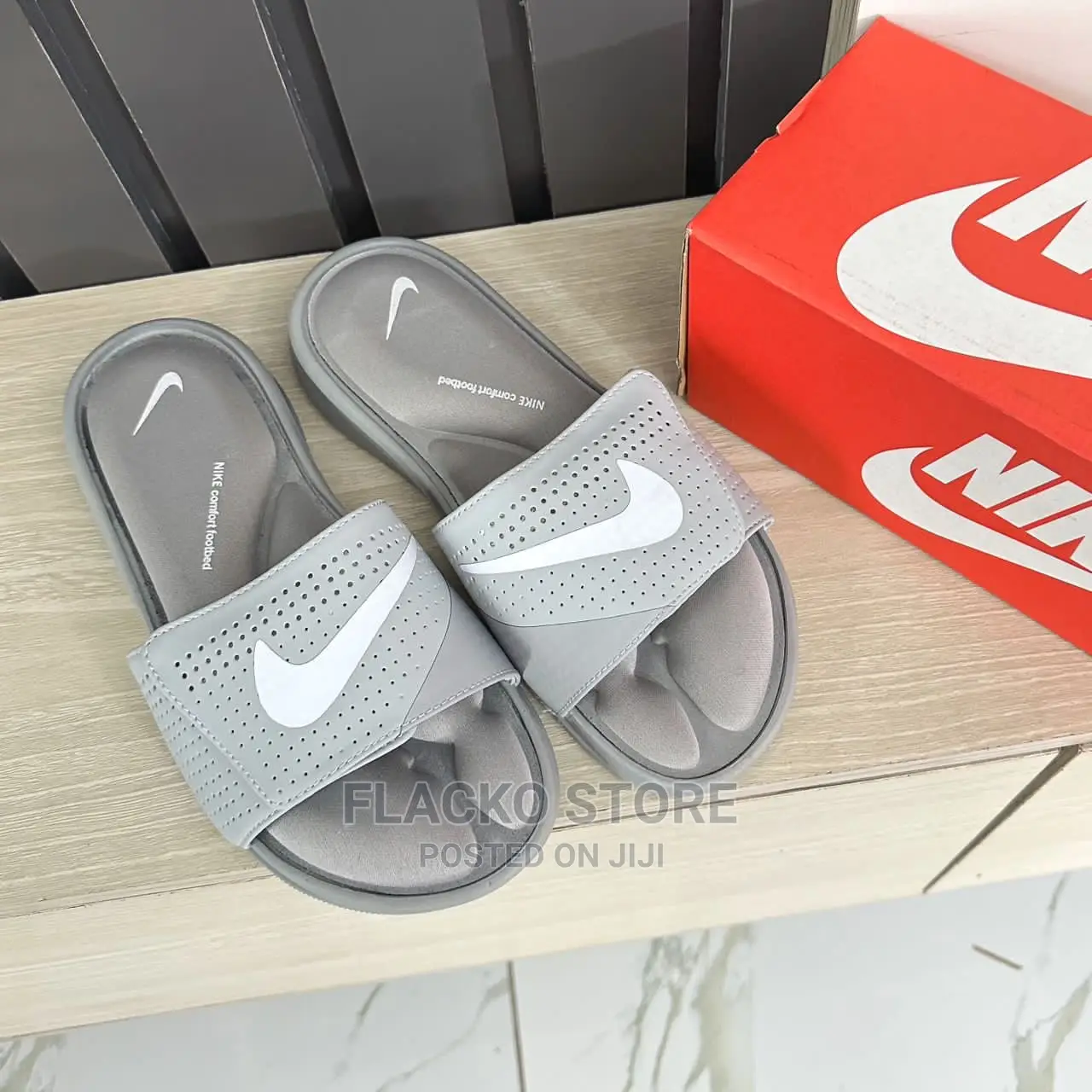 Original Nike Comfort Footbed Slides
