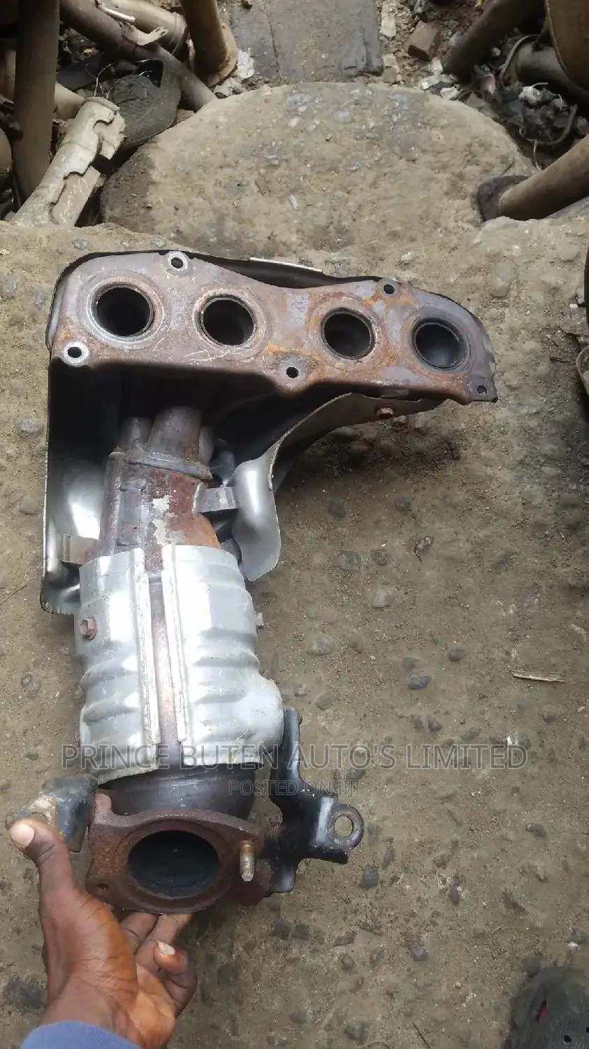 Direct Tokunbo Manifold Catalyst 2.4 Camry