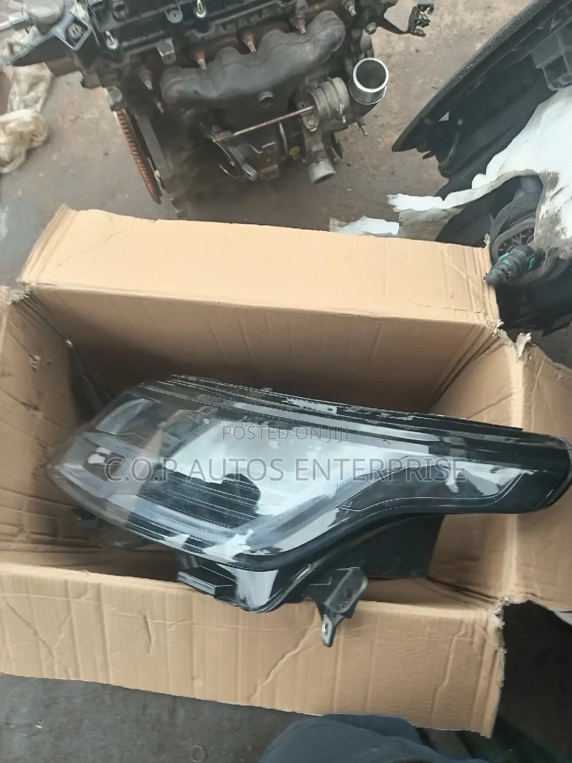 Head Lamp for Range Rover Voque 2020