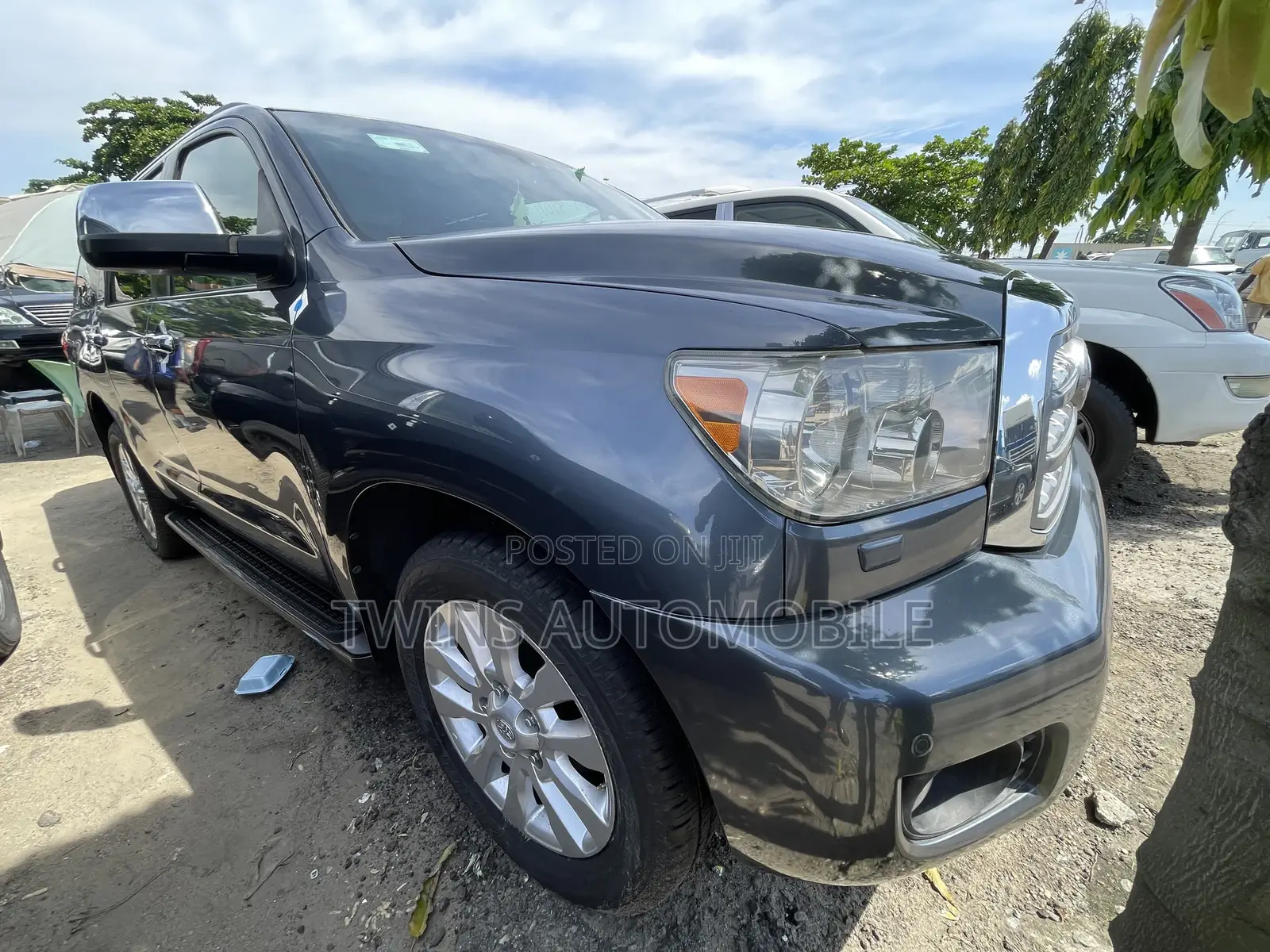 Toyota Sequoia 2012 Gray