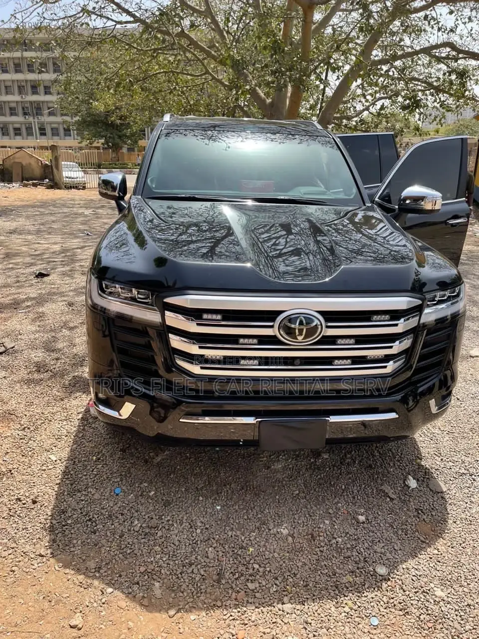 Land Cruiser for Rent/Hire