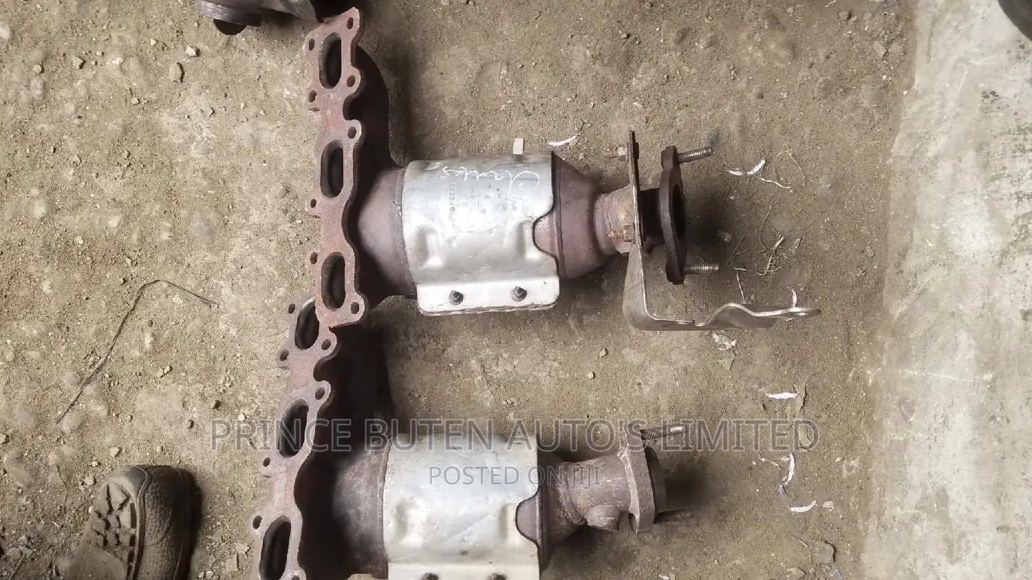 Manifold Catalyst Ford Explorer 2013