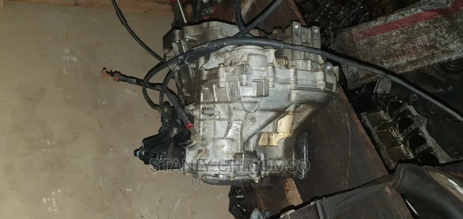 Gear Box for Toyota Collola 2005 Model 5pin