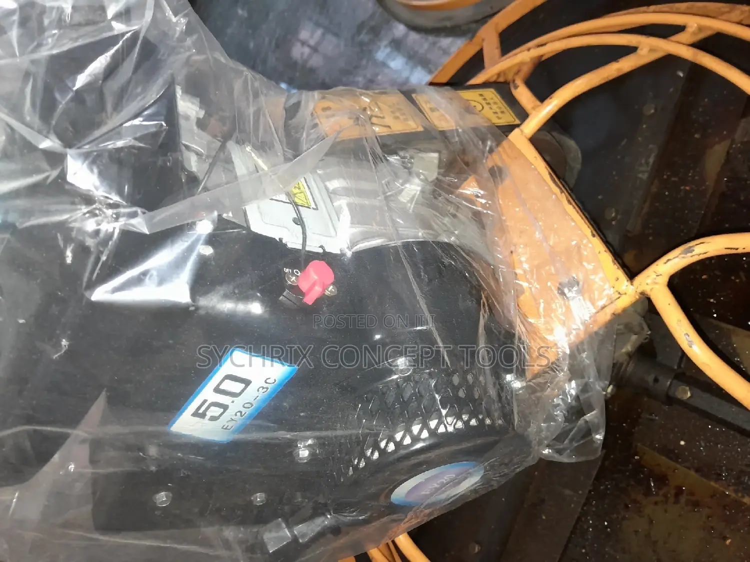 14 Inches Power Trowel