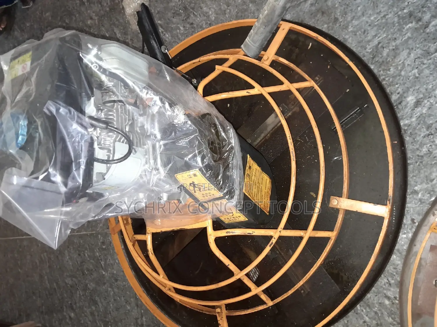 14 Inches Power Trowel