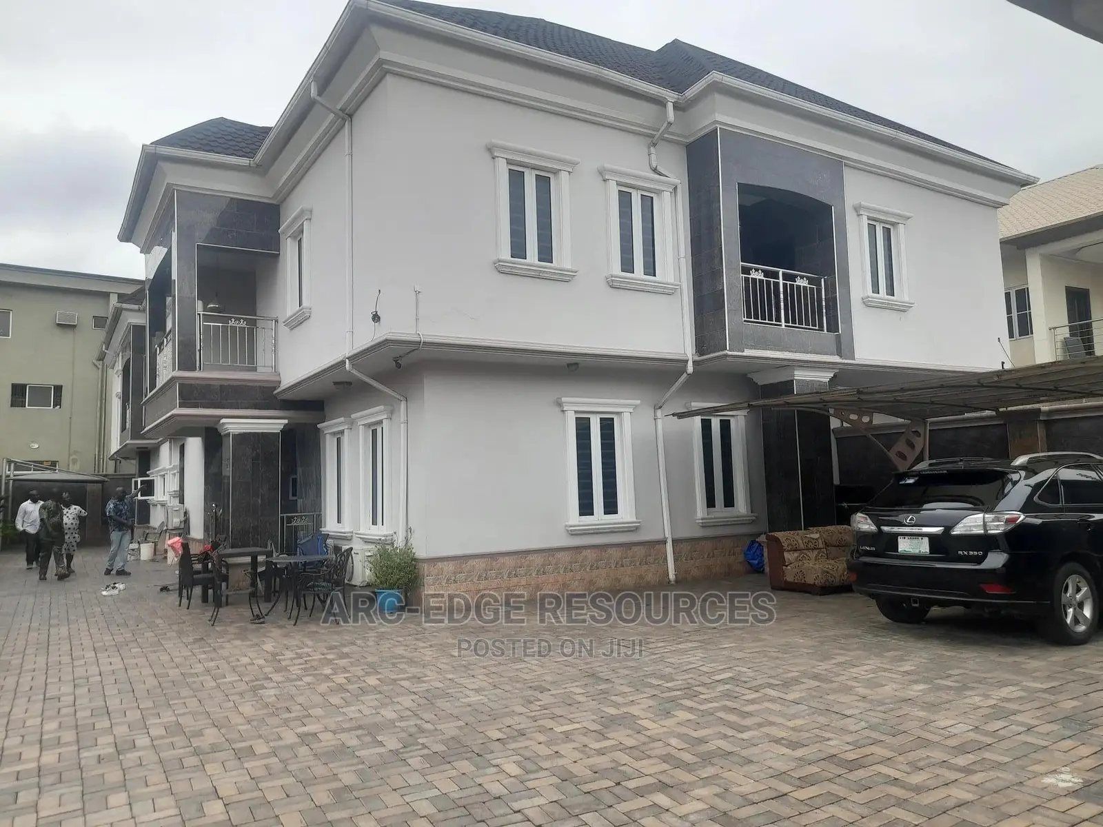 Furnished 6bdrm Duplex in Apple Junction for sale