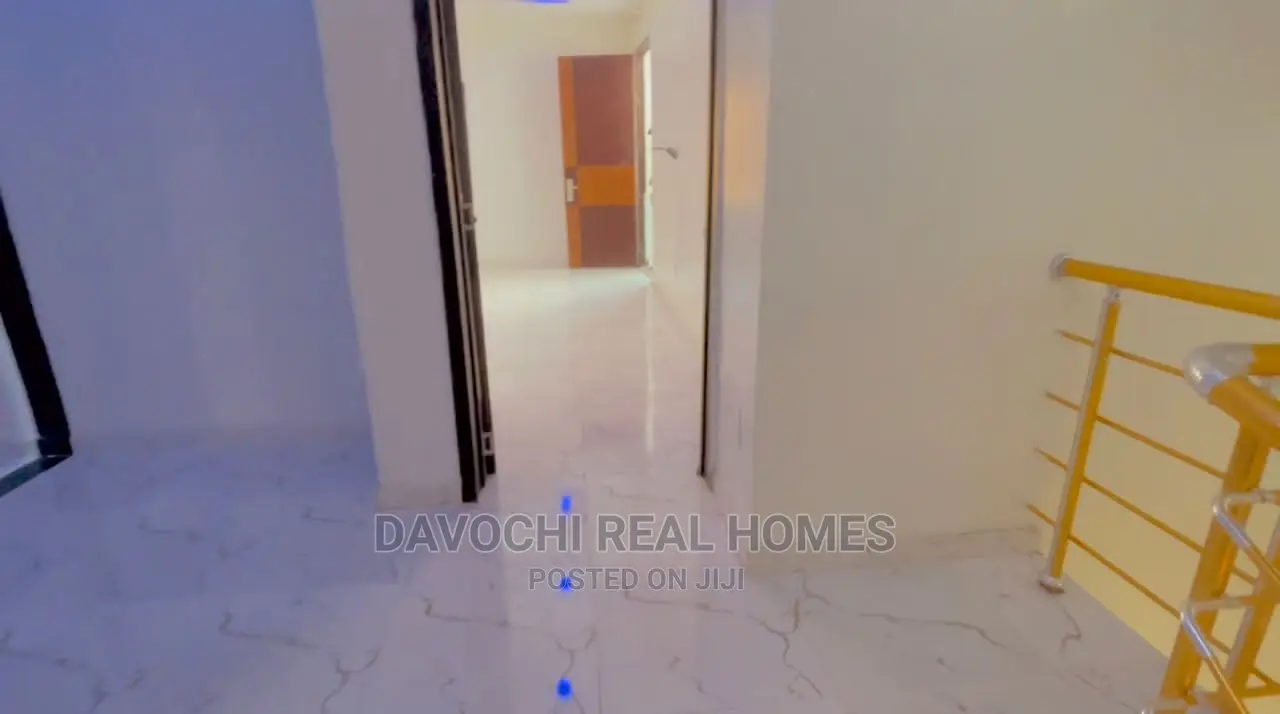 4bdrm Duplex in Ikota Villa Estate, Lekki for rent