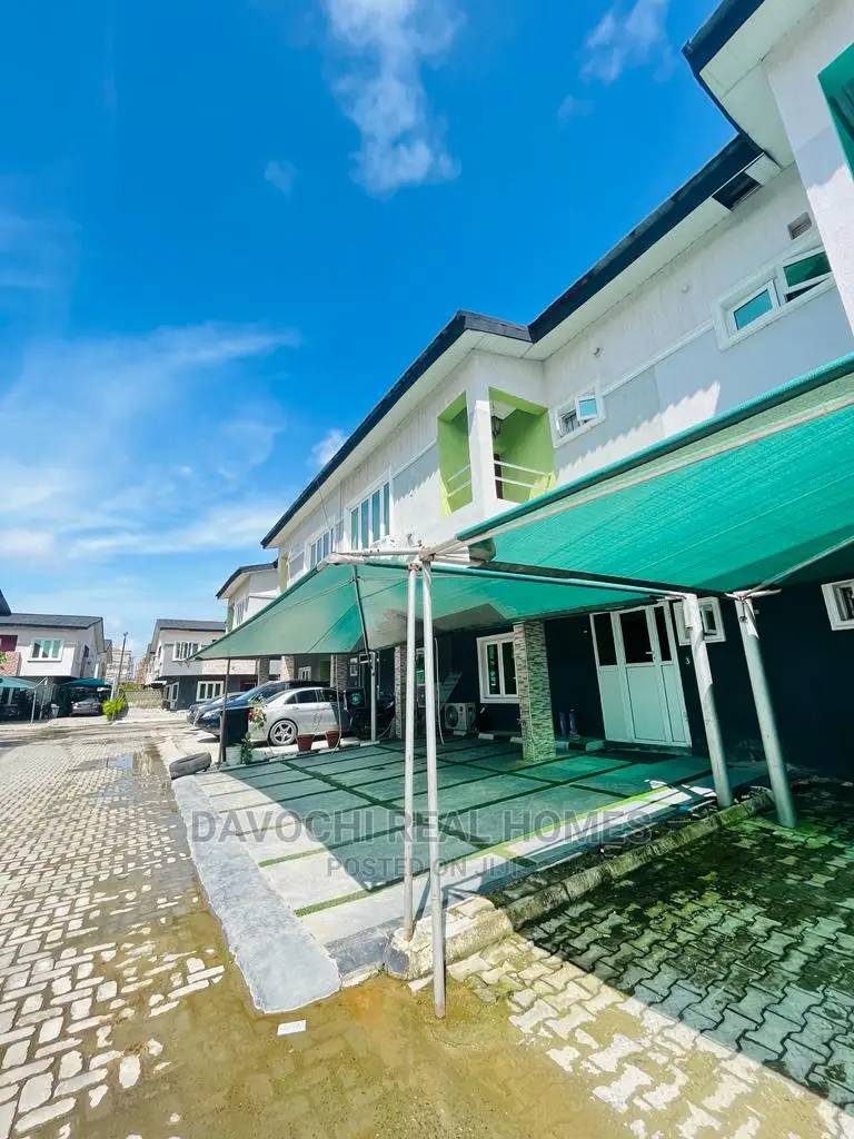 3bdrm Duplex in Ikate Lekki Estate for rent