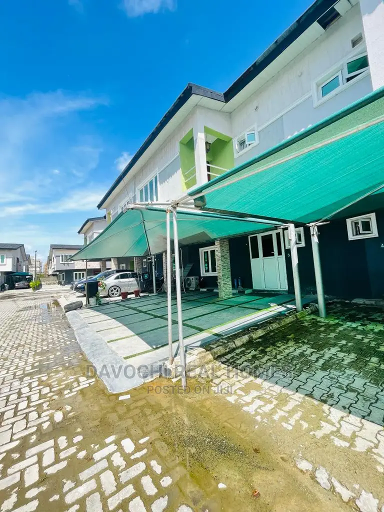 3bdrm Duplex in Ikate Lekki Estate for rent