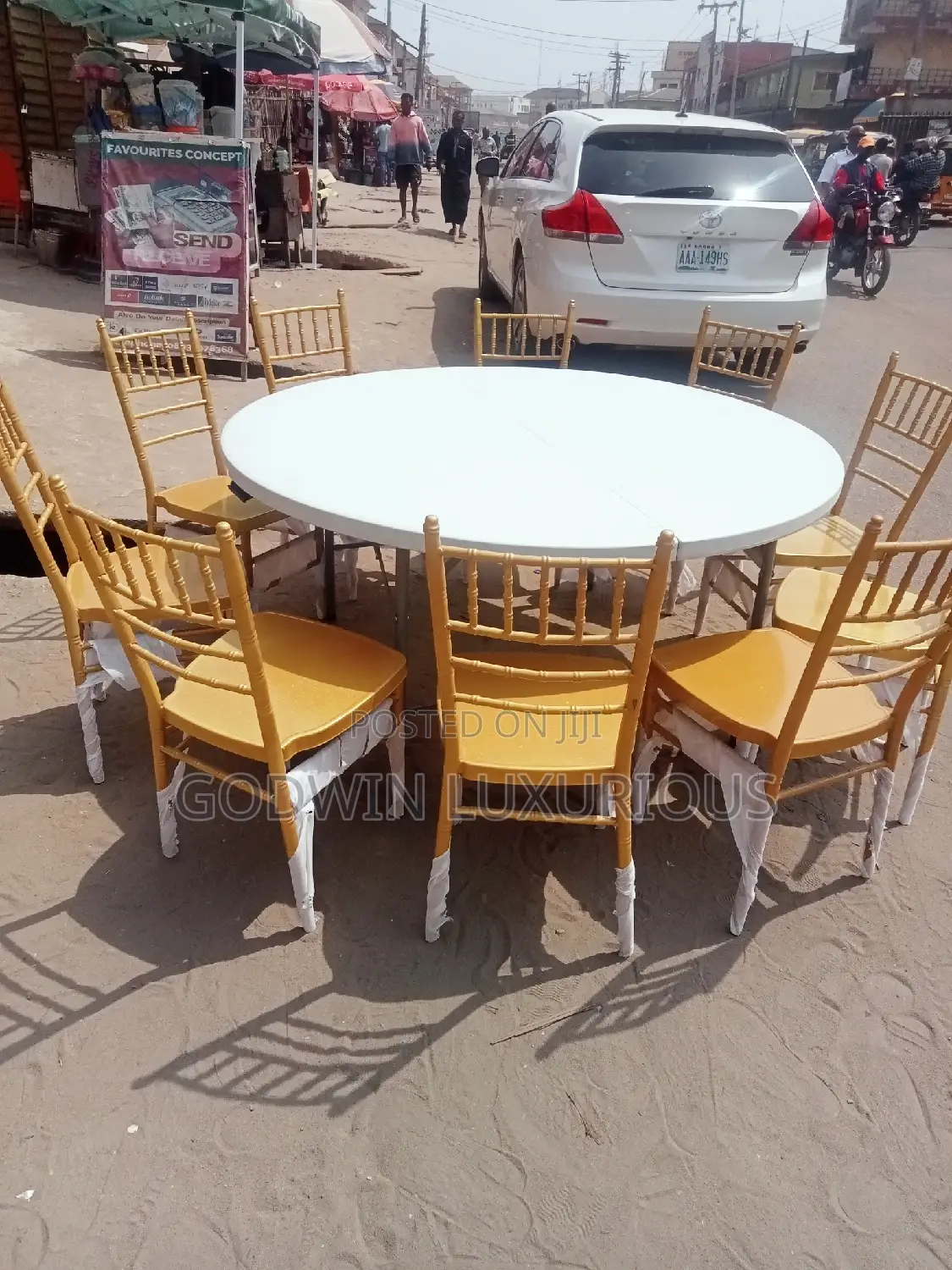 Event Table And Chairs