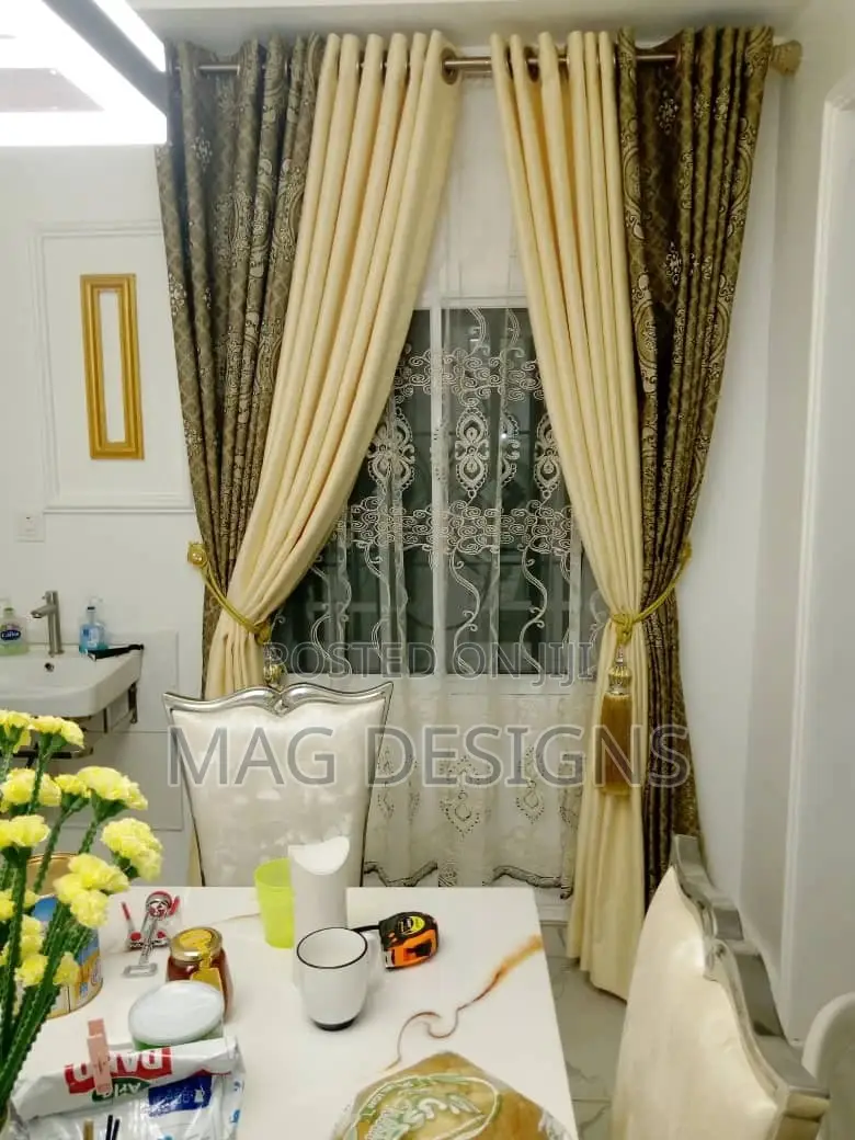High Quality Curtain