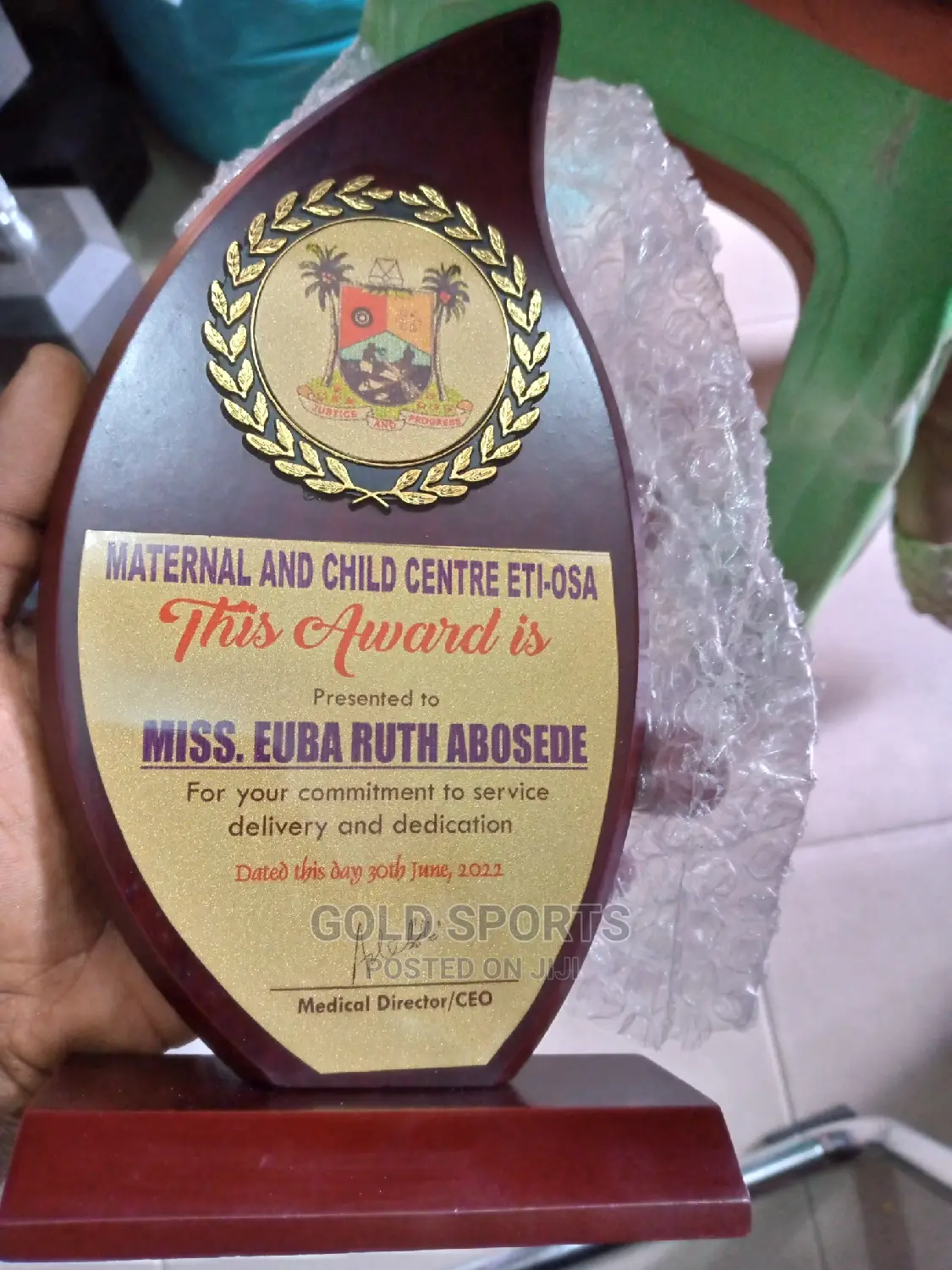 Wooden Award V3
