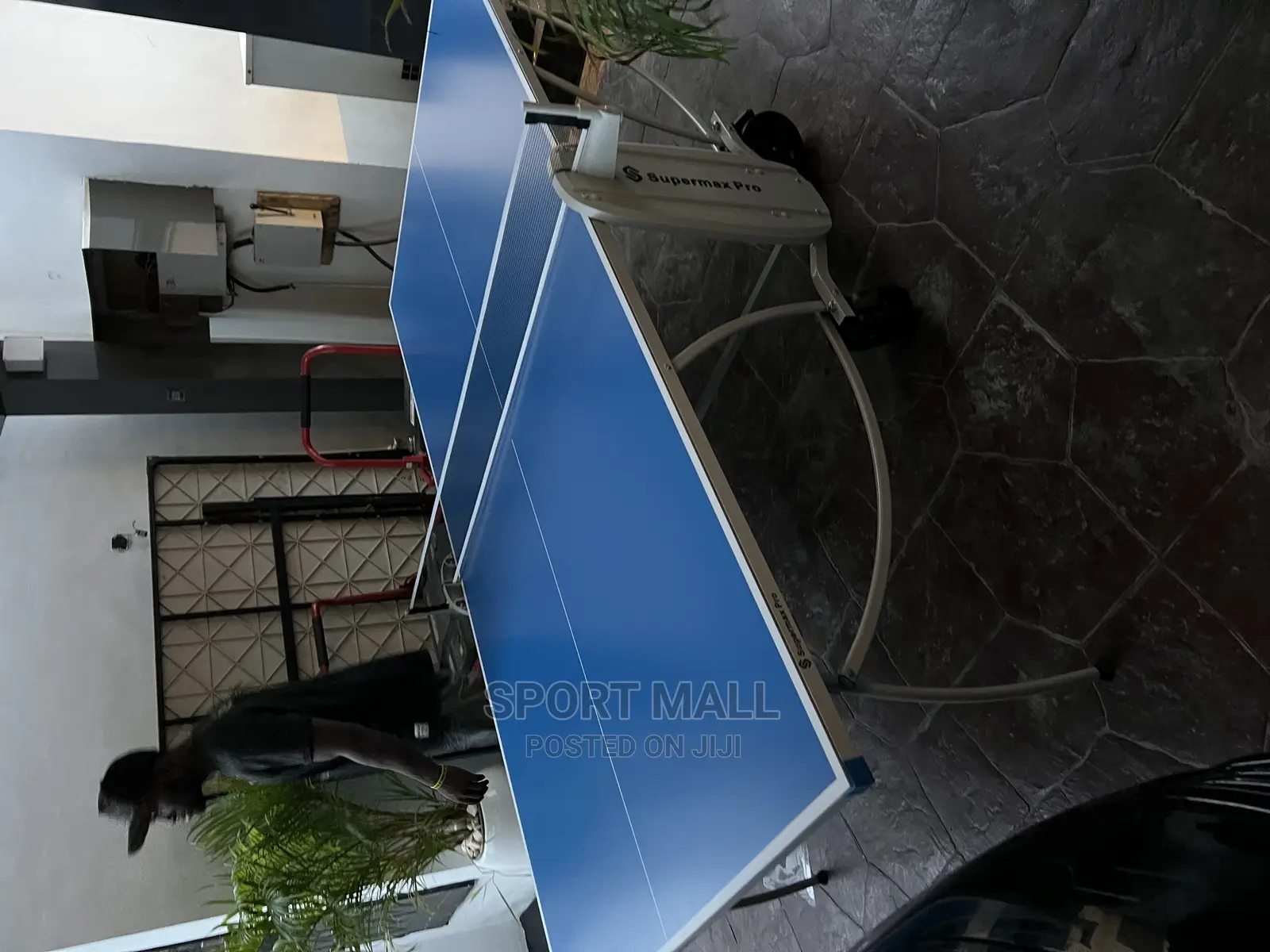 Supermax Aluminum Outdoor Table With Accessories