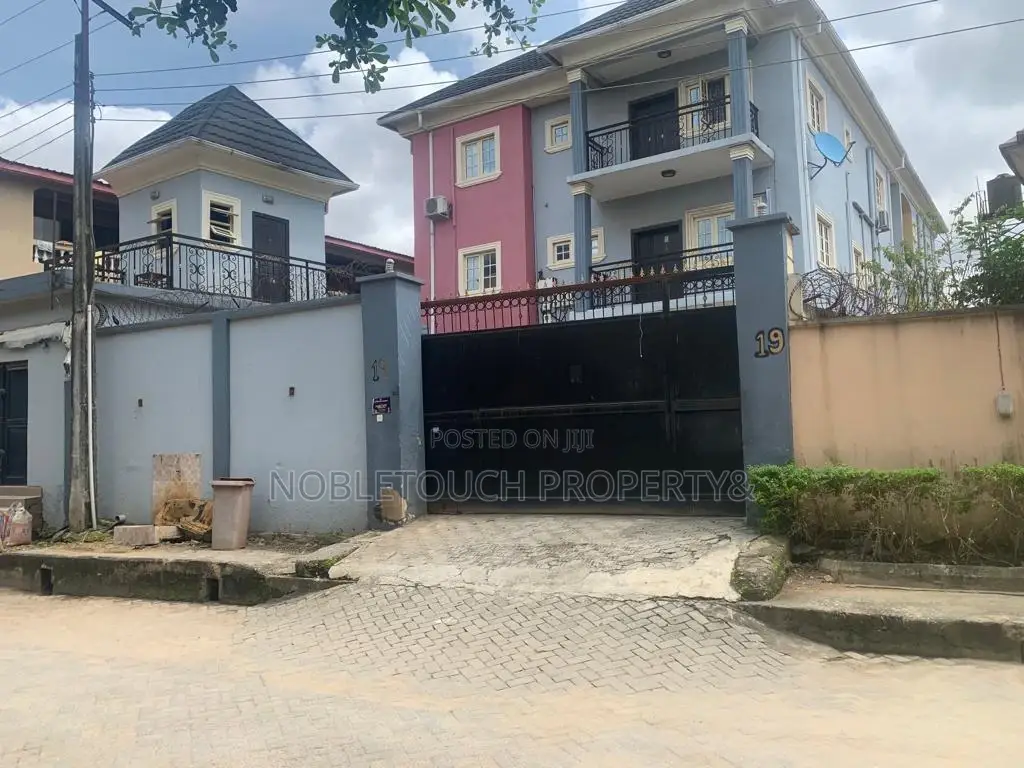 3bdrm Block of Flats in Ajao Estate Lagos for sale