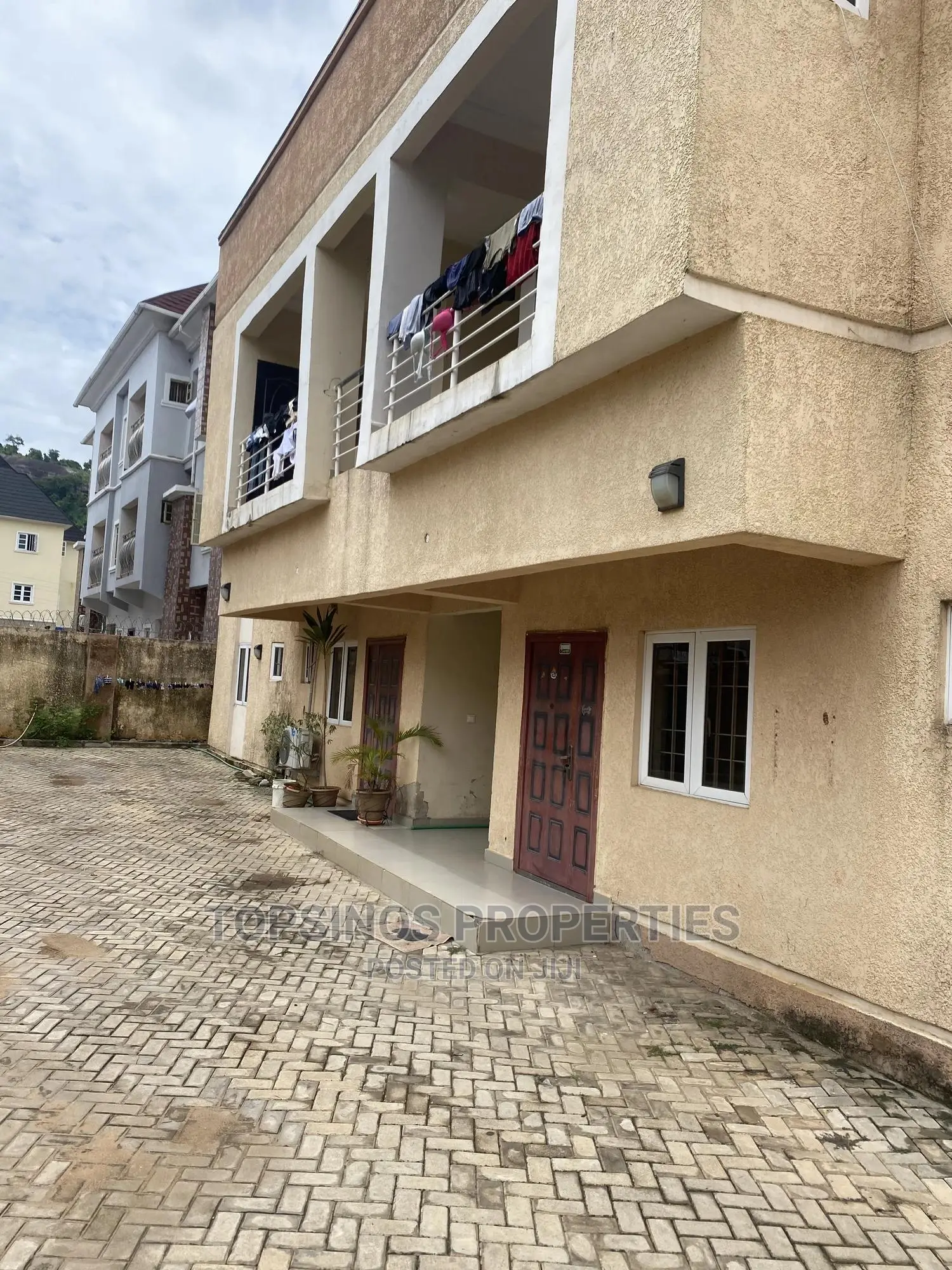 2bdrm Block of Flats in Dawaki for rent