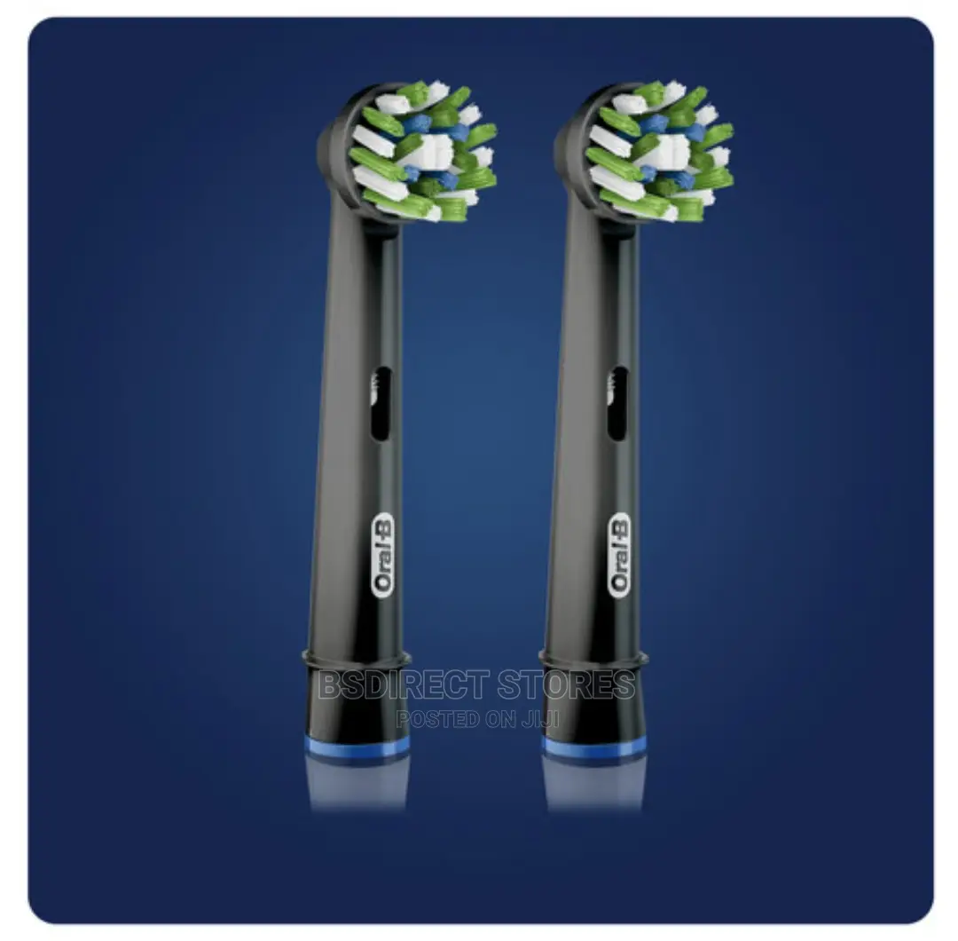 Oral-B Crossaction Clean Maximiser Brush Heads 2 Pc(S) Black