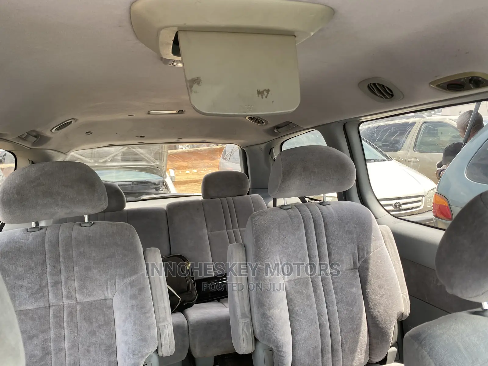Toyota Sienna LE 2002 Blue