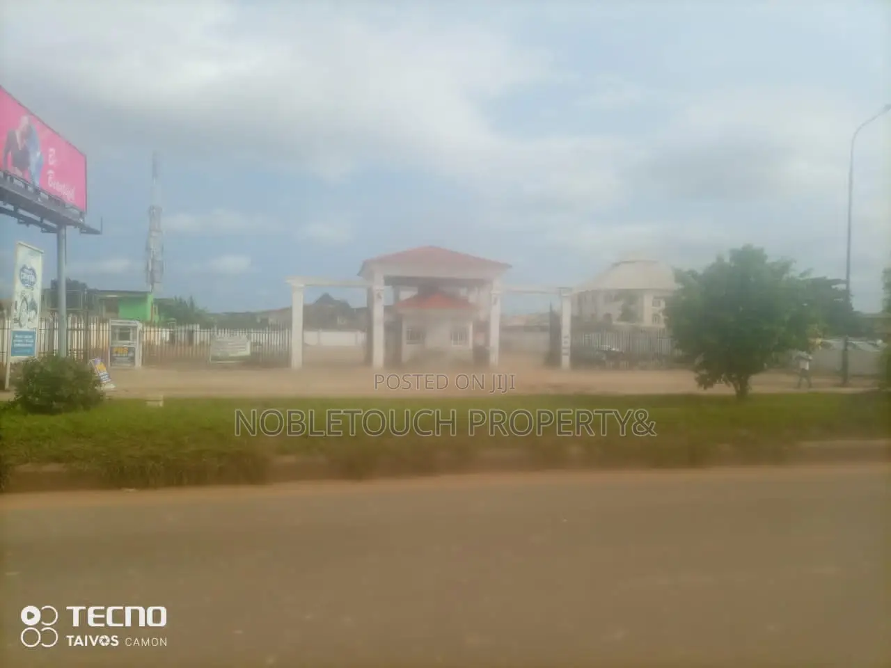 Commercial 7plots Along the Major Road