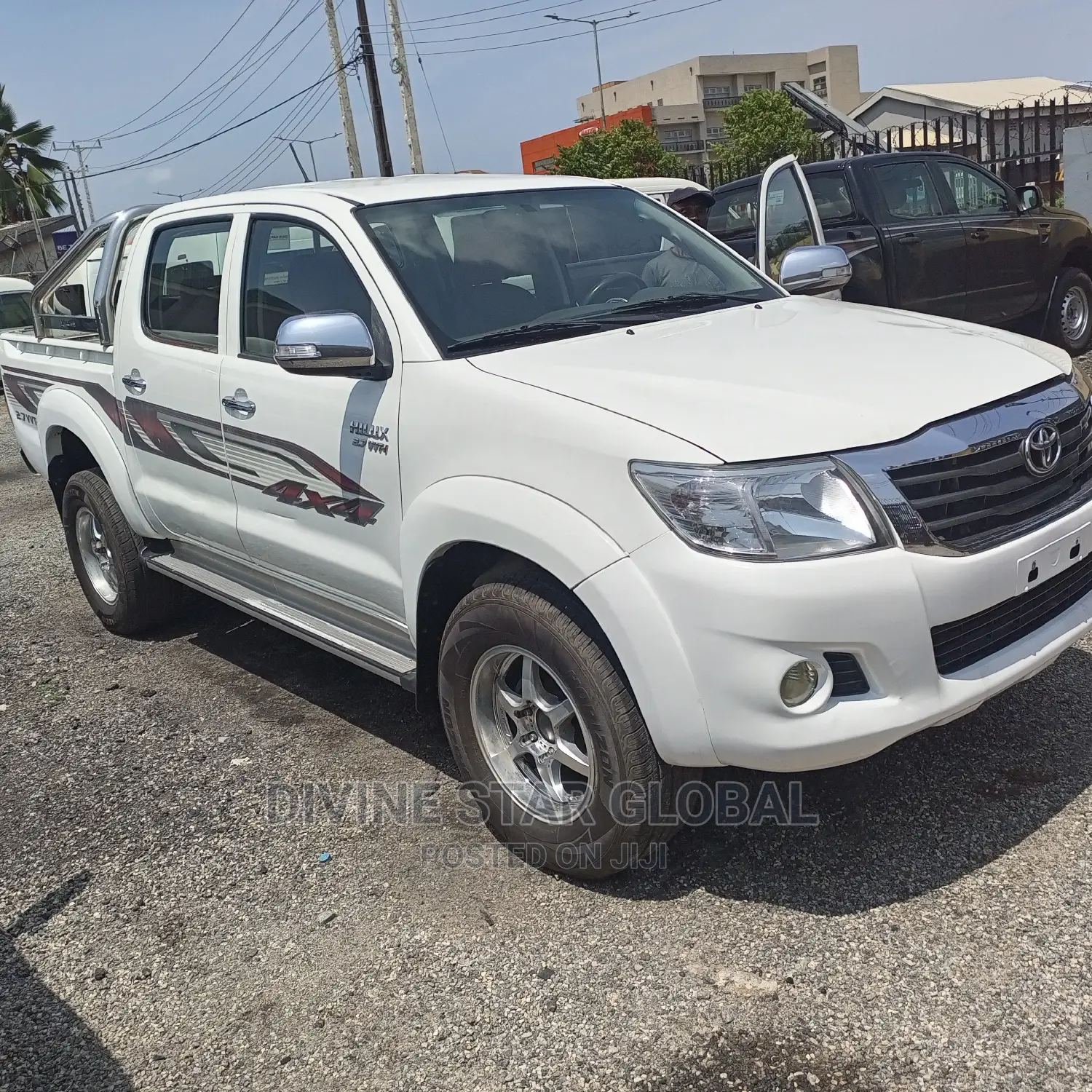Toyota Hilux WORKMATE 4x4 2014 White