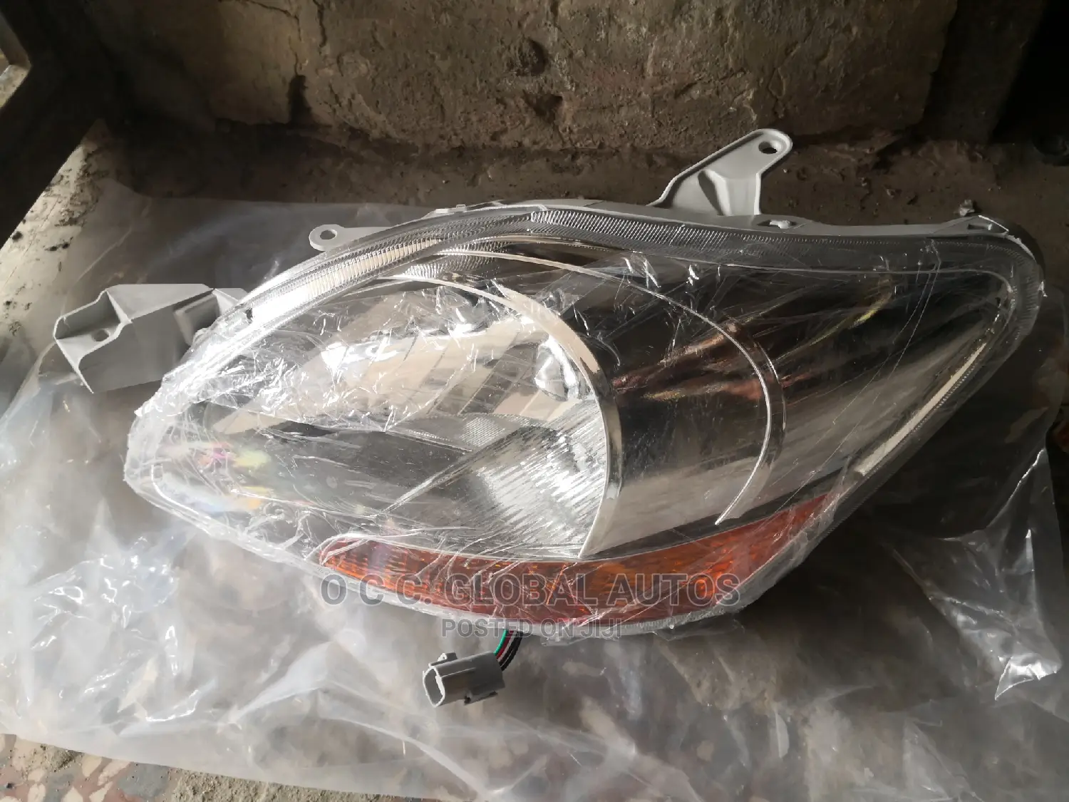 Headlamp Yaris 2008 Model
