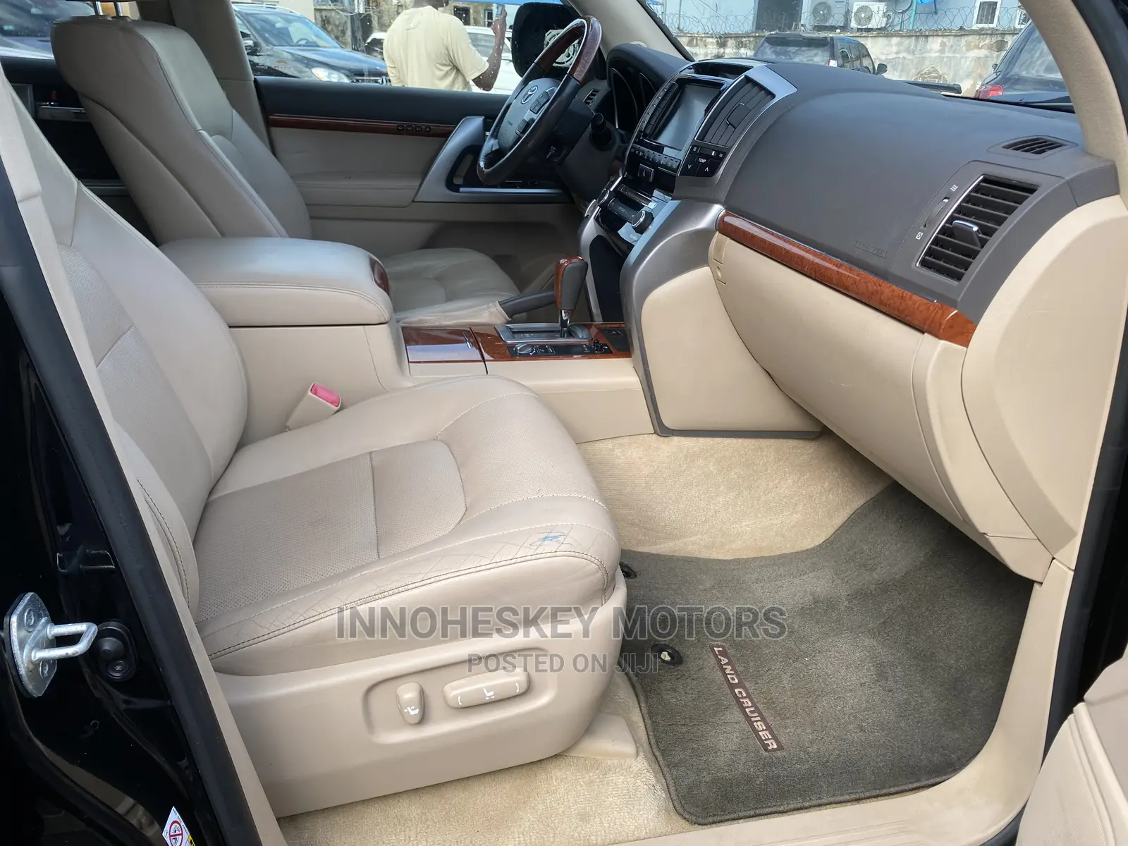 Toyota Land Cruiser 2013 Black