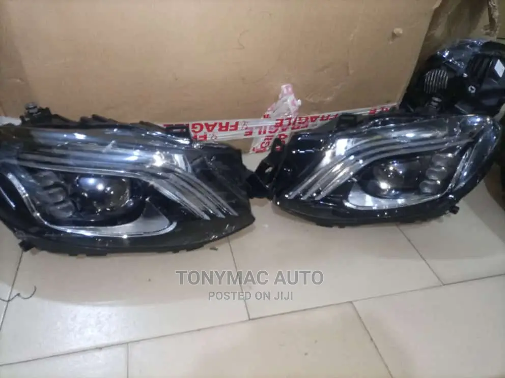 Mercedes-Benz GLE Headlights Lastest 2020 Maybach Design