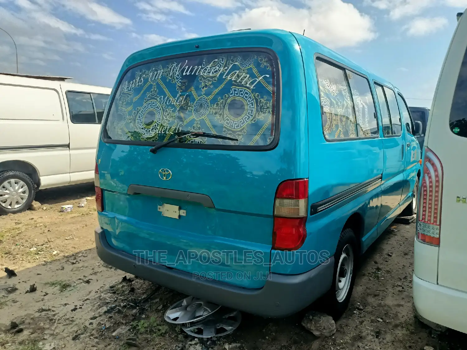 Toyota HiAce 2002 Blue