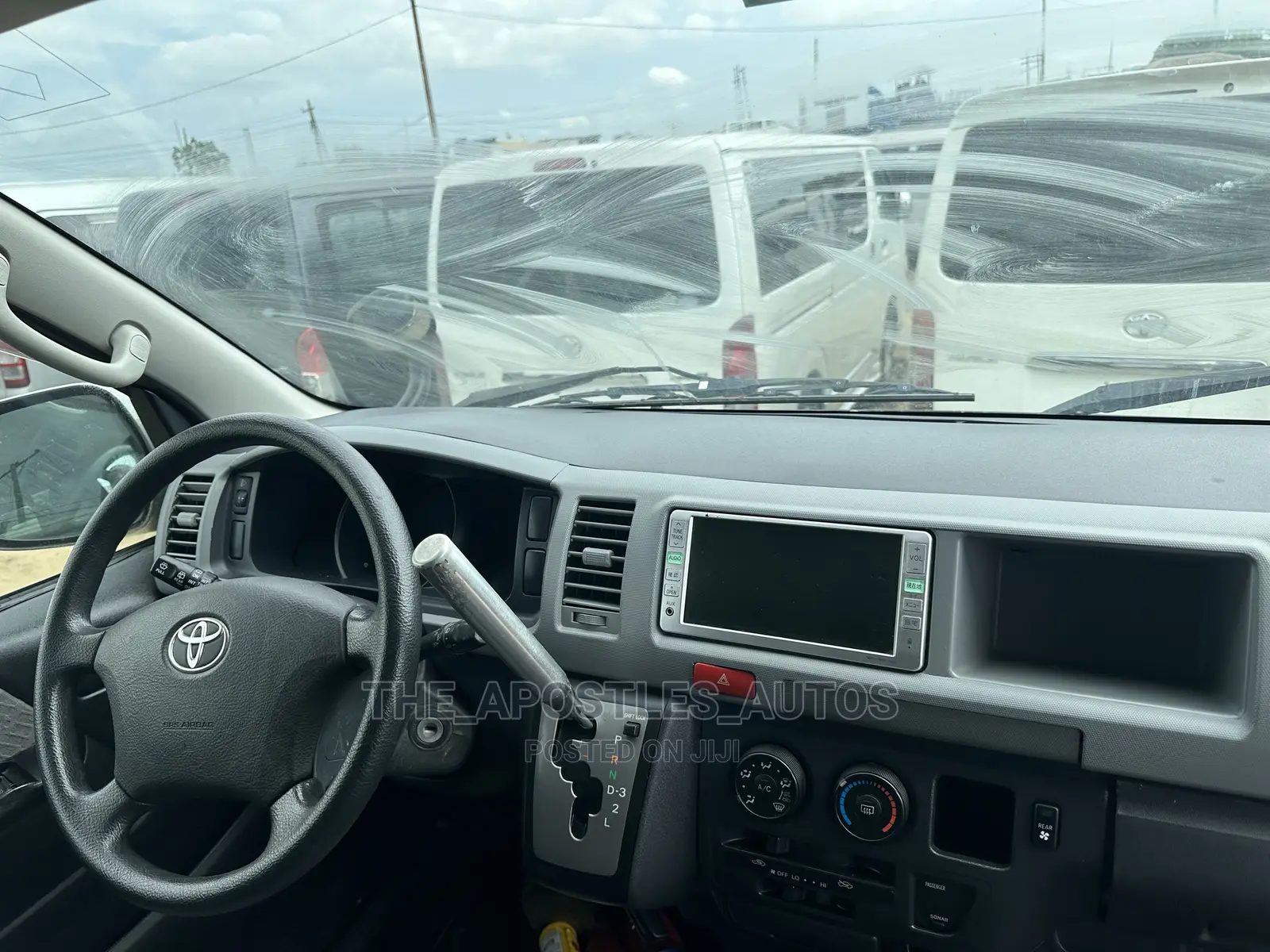 Toyota HiAce 2012 Black
