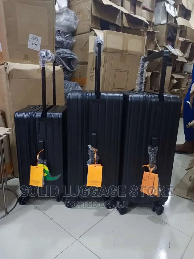 Leaves King Luggage Boxes